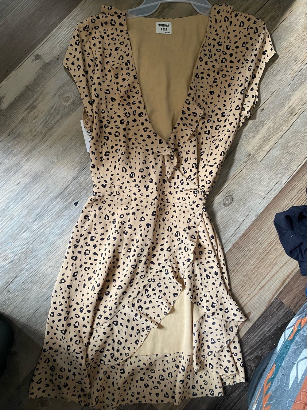 Sunday Best Beige Leopard Print Wrap Dress size 6